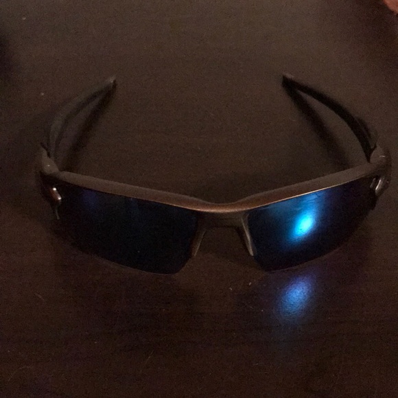 Oakley Accessories Flak 2 Oakleys With Original Case Poshmark